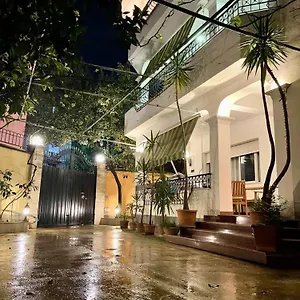Mandarine Tirana